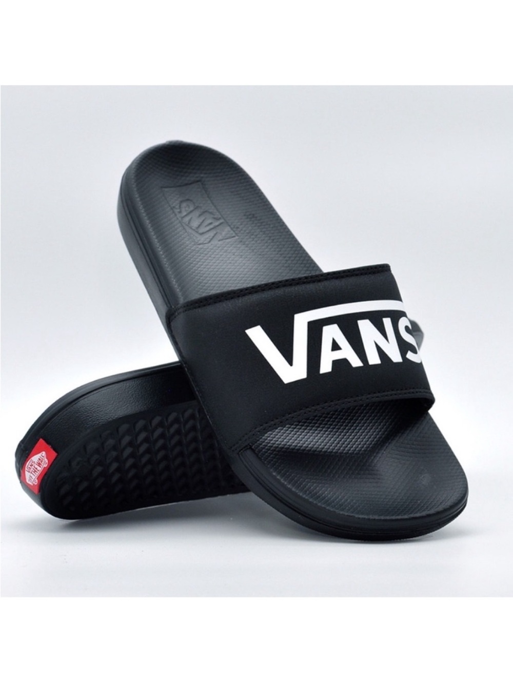NEW VANS Off The Wall Black Men's size 6 slides (7.5 Women's) Sandals with logo